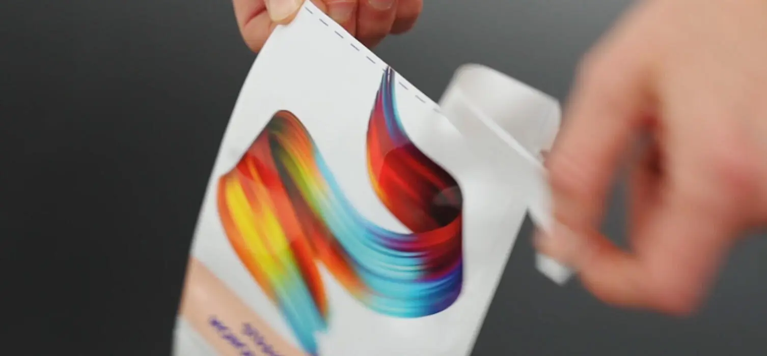 Wie sich Pouches auf Polypropylen-Basis dank MDO-Technologie wie am Lineal gezogen öffnen lassen 