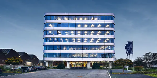 Das Unternehmen:<br> Reifenhäuser Reicofil